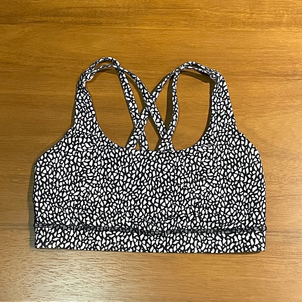 Lululemon Energy Bra Black and White Size 6